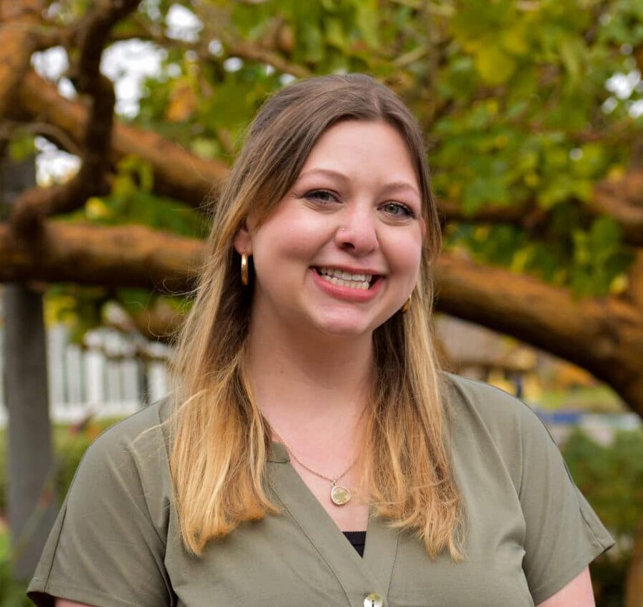 Ciara Pagels Headshot